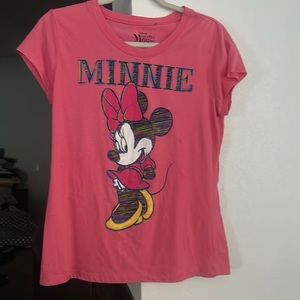 Pink Disney Minnie Mouse love this shirt nice warm color Size XL